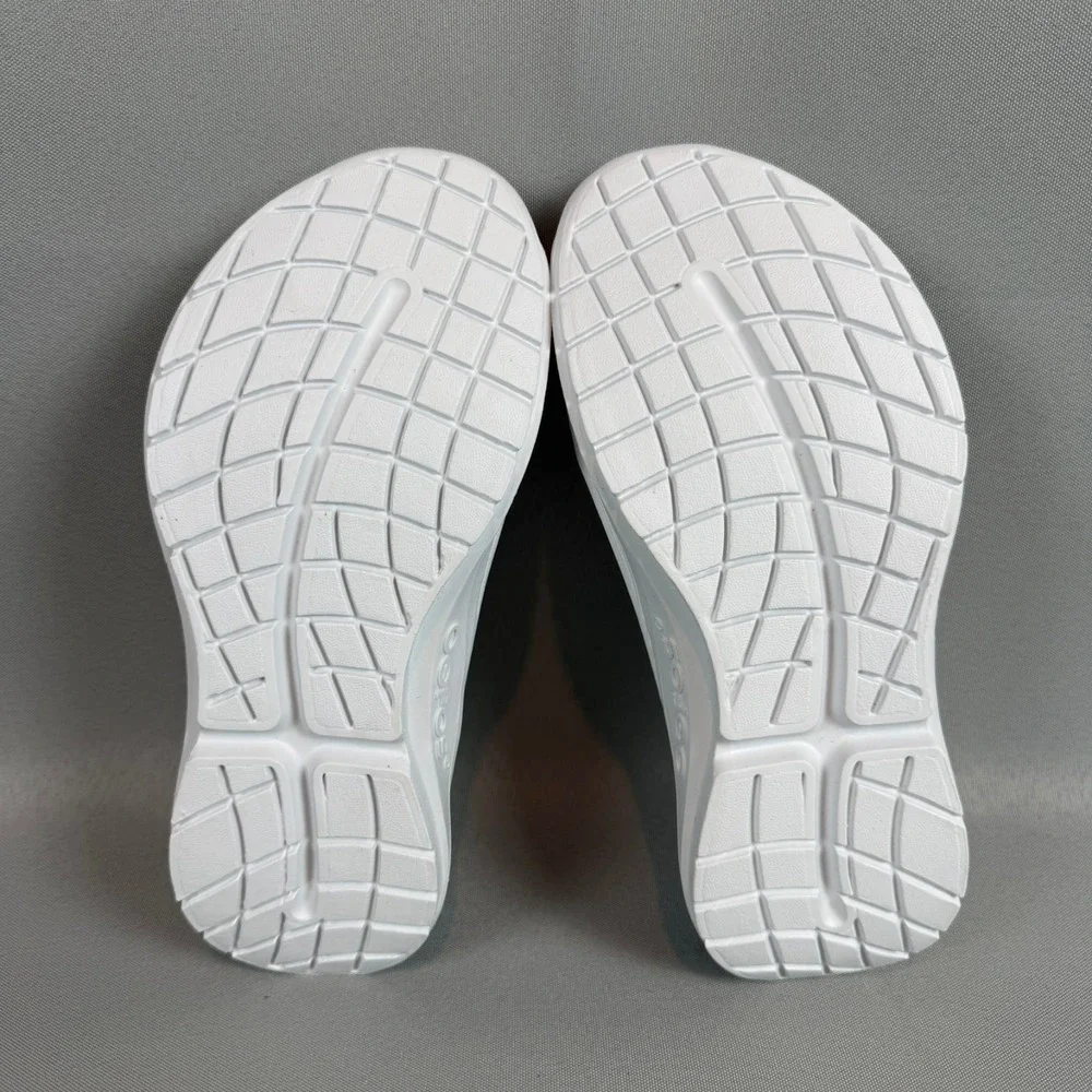 Oofos OOmg Sport Recovery Sneakers Womens 9 White Slip-On Lightweight Shoes NIB